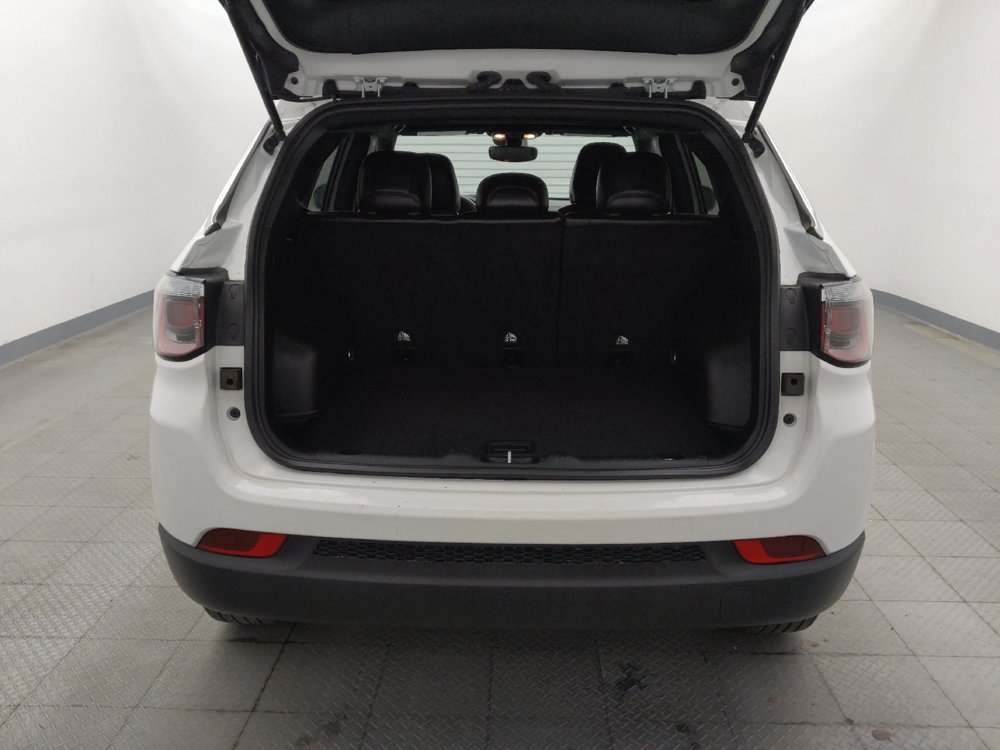 Used 2024 Jeep Compass Latitude AWD/4WD image 29