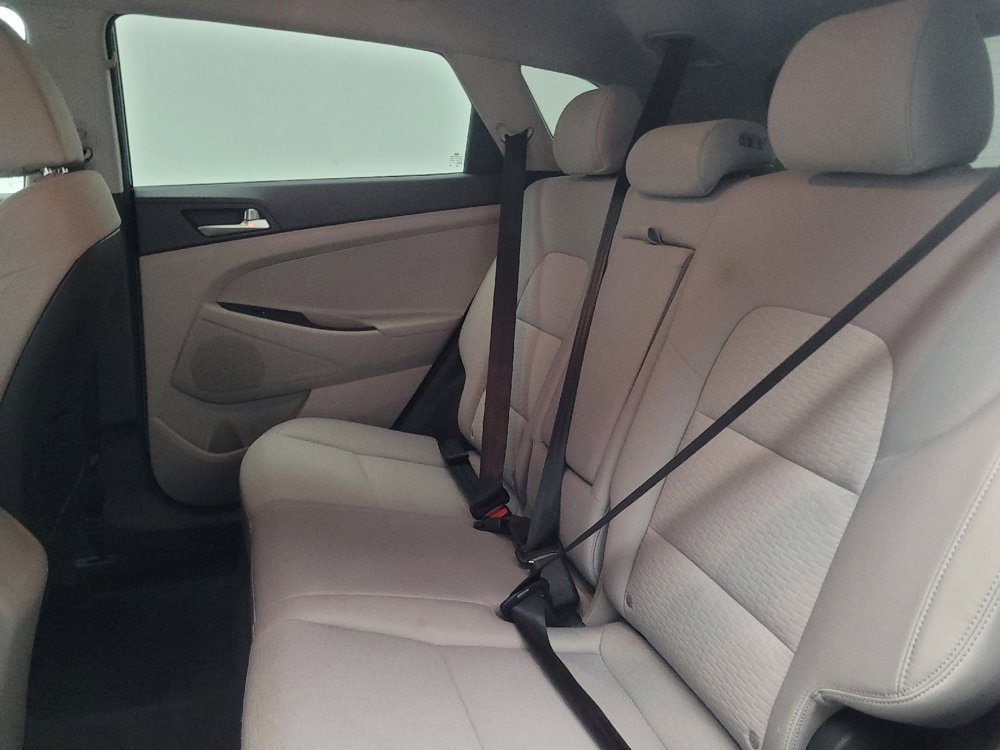 Used 2021 Hyundai Tucson Value AWD/4WD image 18