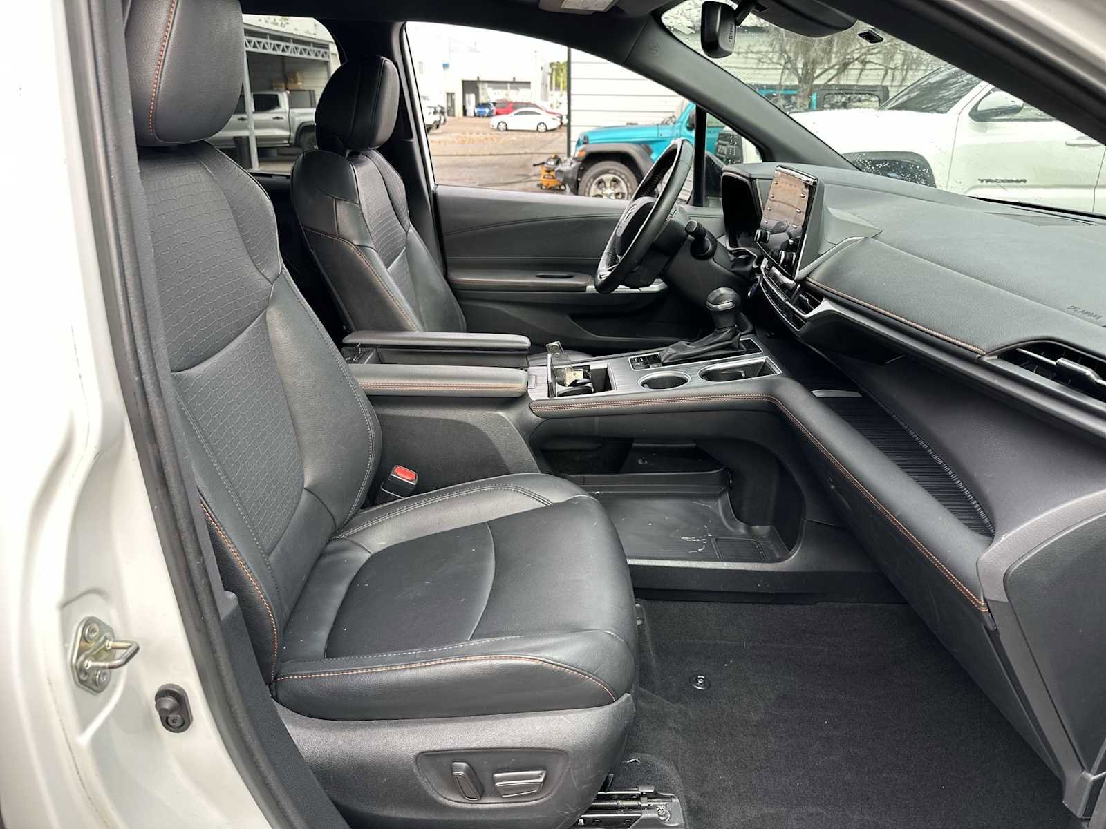 Used 2021 Toyota Sienna XSE image 19