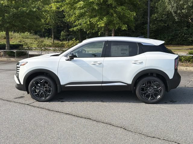 New 2026 Nissan Kicks SR w/ SR Premium Package FWD image 8