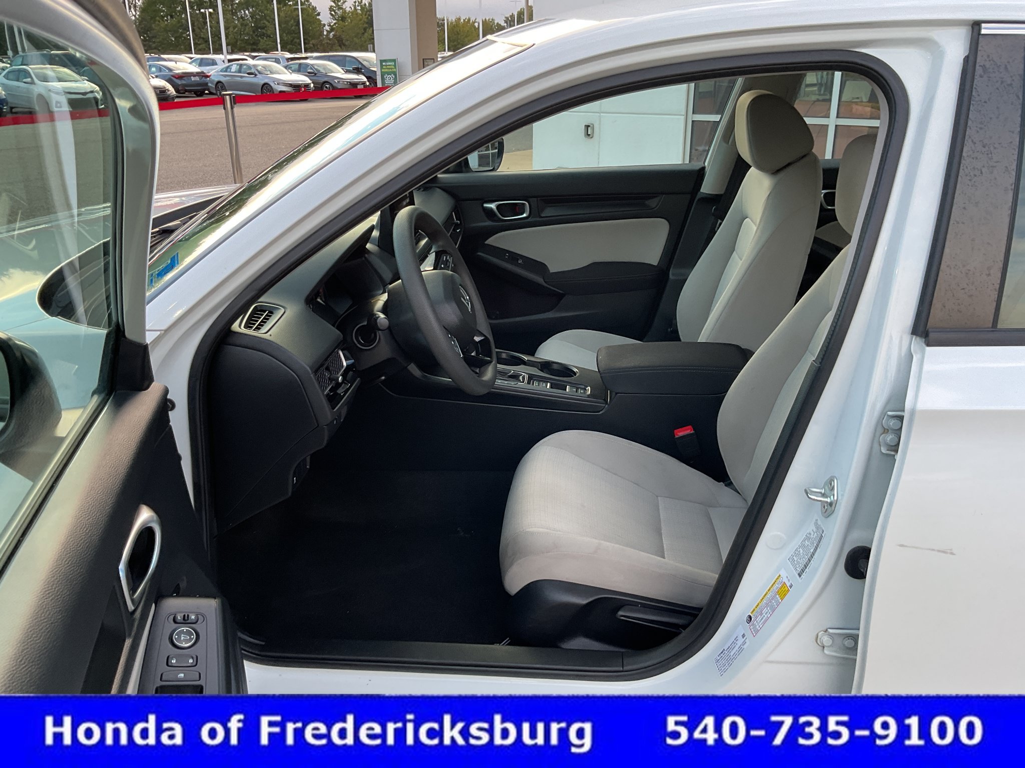 Certified 2023 Honda Civic LX image 27