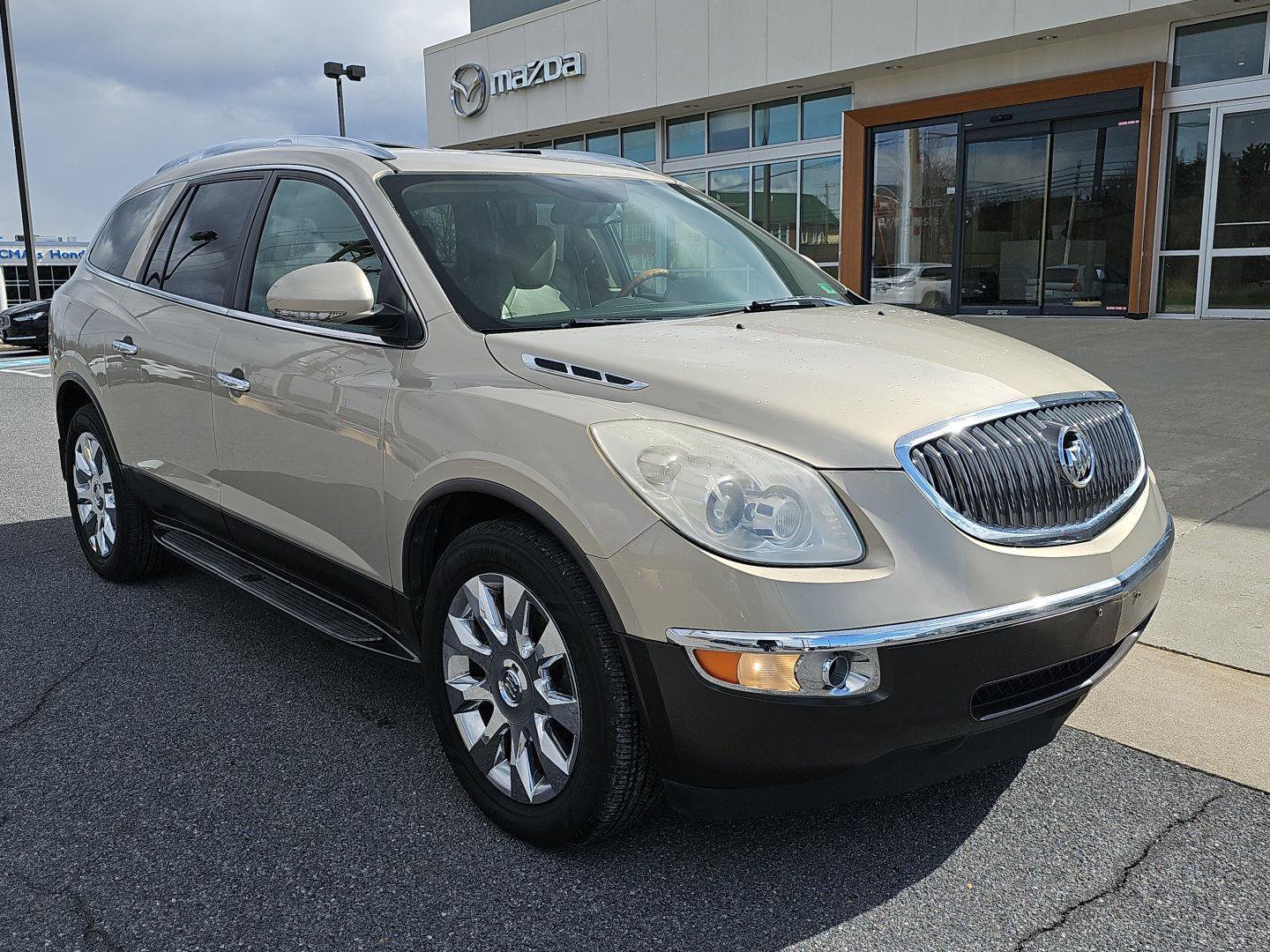 Used 2012 Buick Enclave Premium image 1