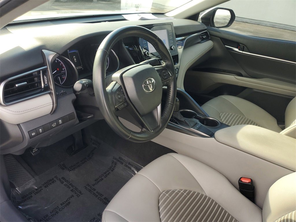 Used 2023 Toyota Camry SE image 15