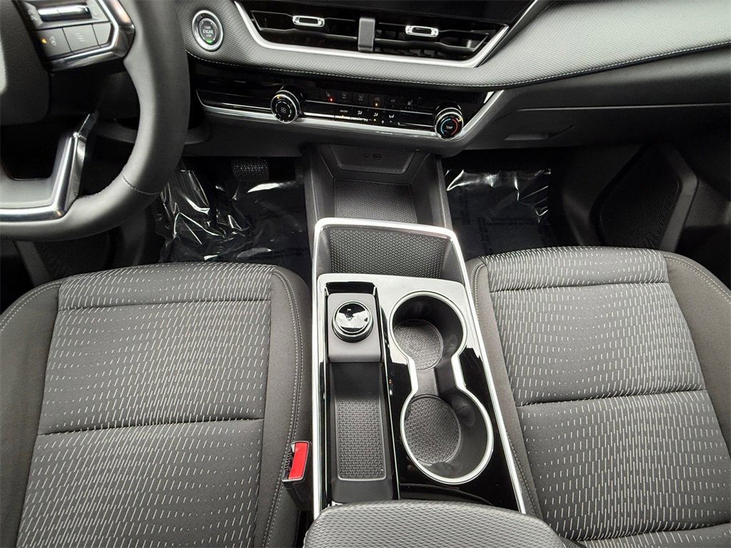 Used 2026 Chevrolet Equinox LT image 21