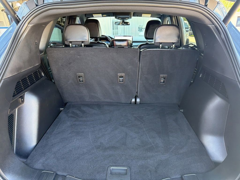 Used 2024 Ford Escape ST-Line Select w/ Tech Pack #2 AWD/4WD image 11