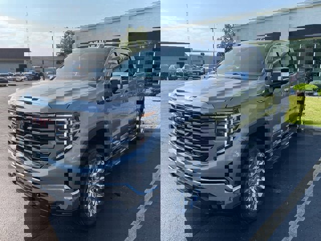 New 2025 GMC Sierra 1500 SLT w/ SLT Premium Package image 3