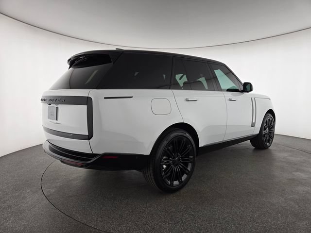 New 2026 Land Rover Range Rover SE AWD/4WD image 2