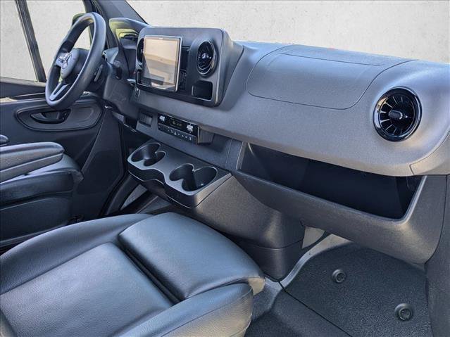 Used 2019 Mercedes-Benz Sprinter 2500 image 20