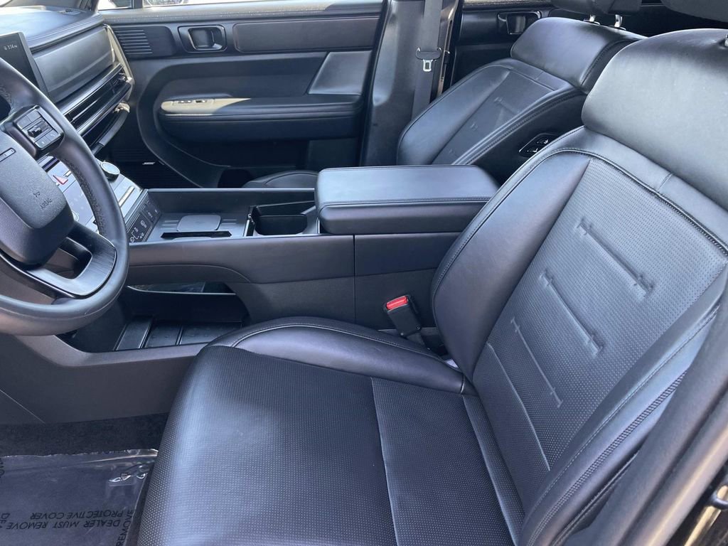 Used 2025 Hyundai Santa Fe Calligraphy image 25