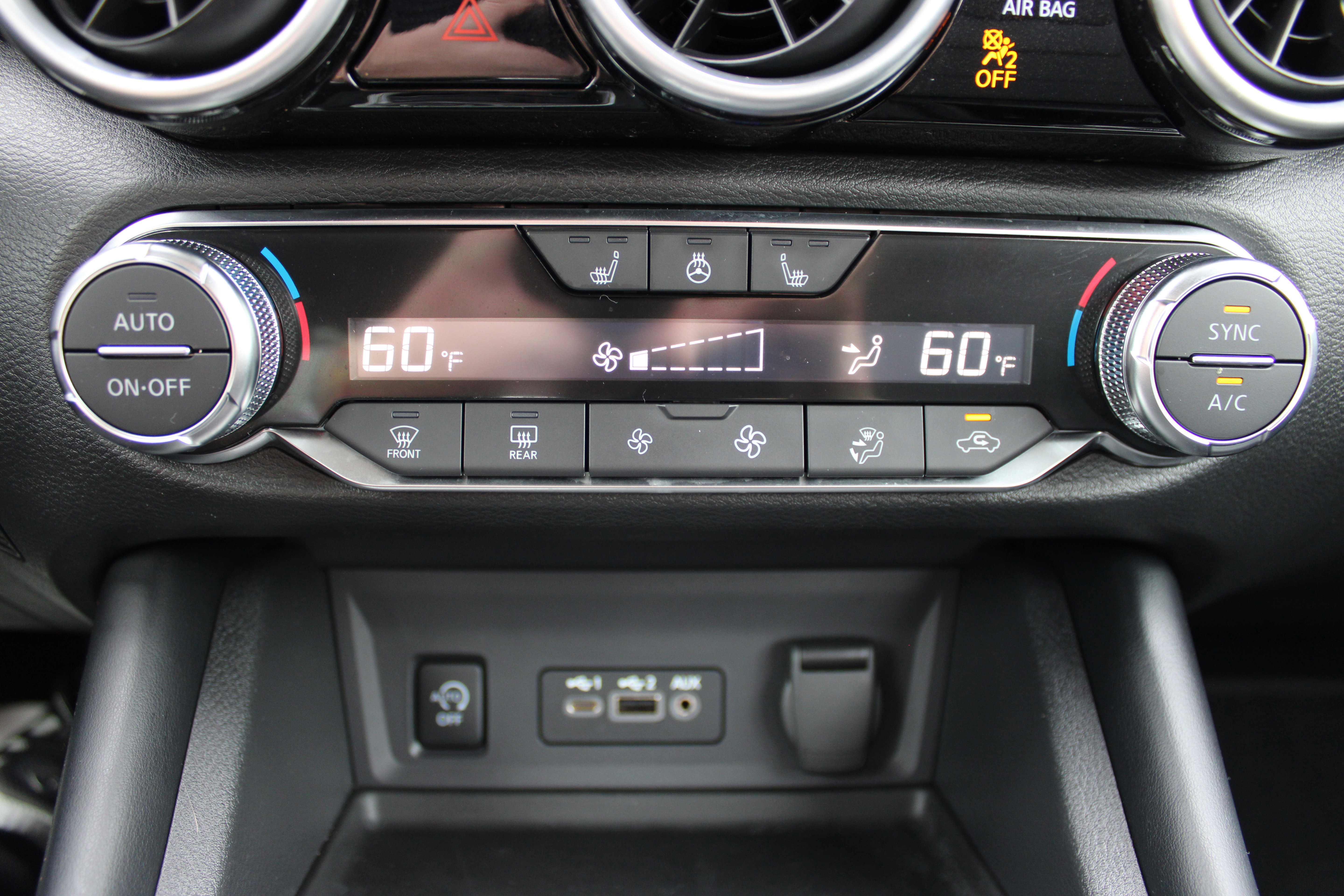 Certified 2024 Nissan Sentra SR w/ SR Premium Package image 18