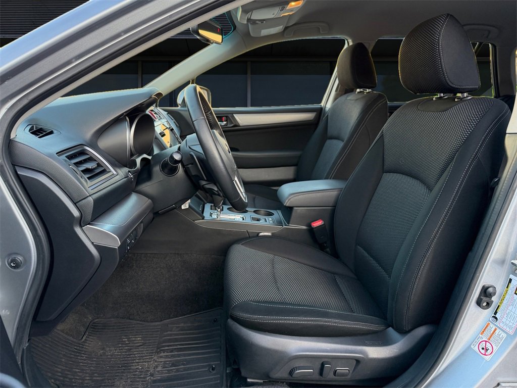 Used 2015 Subaru Outback 2.5i Premium image 14