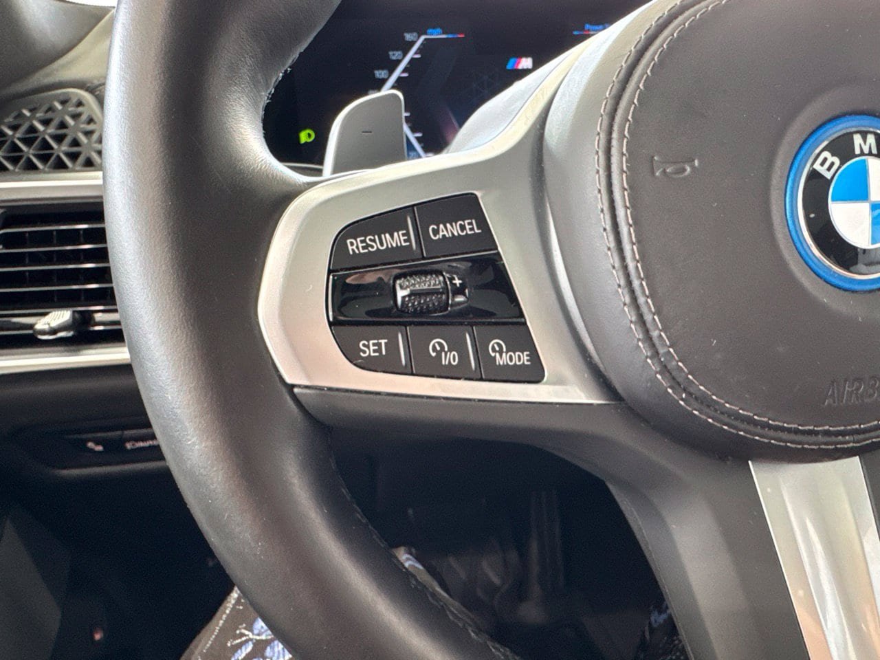 Used 2024 BMW X5 xDrive50e w/ M Sport Package AWD/4WD image 20