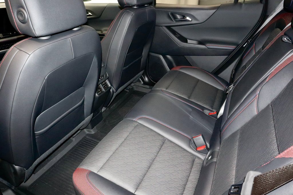 Used 2025 Chevrolet Equinox RS w/ Safety and Technology Package image 21