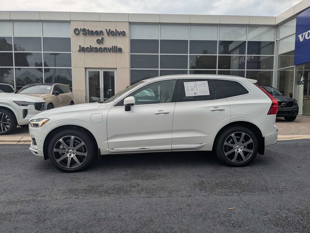 Used 2021 Volvo XC60 T8 Inscription w/ Protection Package Premier AWD/4WD image 3