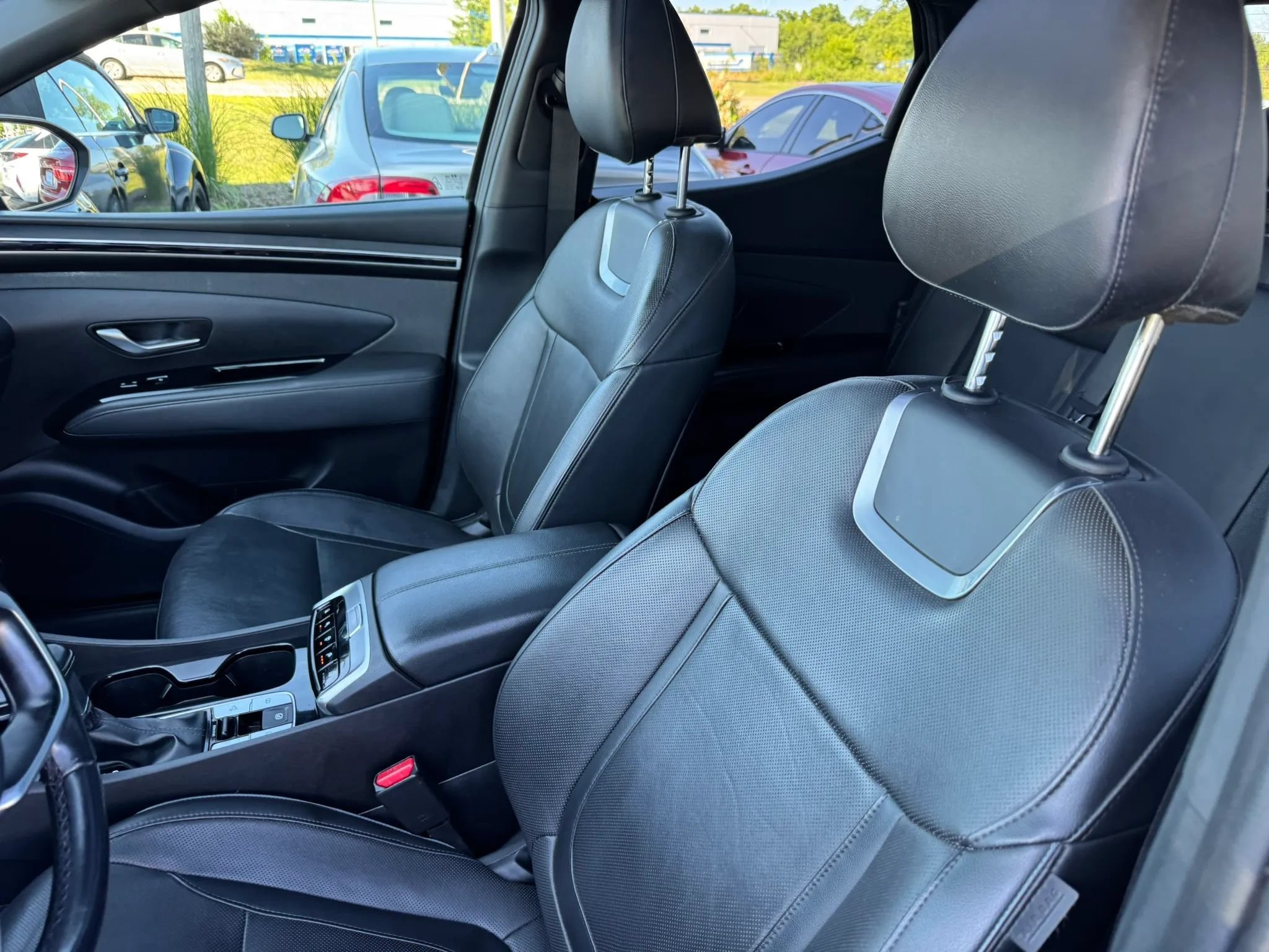 Used 2022 Hyundai Santa Cruz Limited AWD/4WD image 11