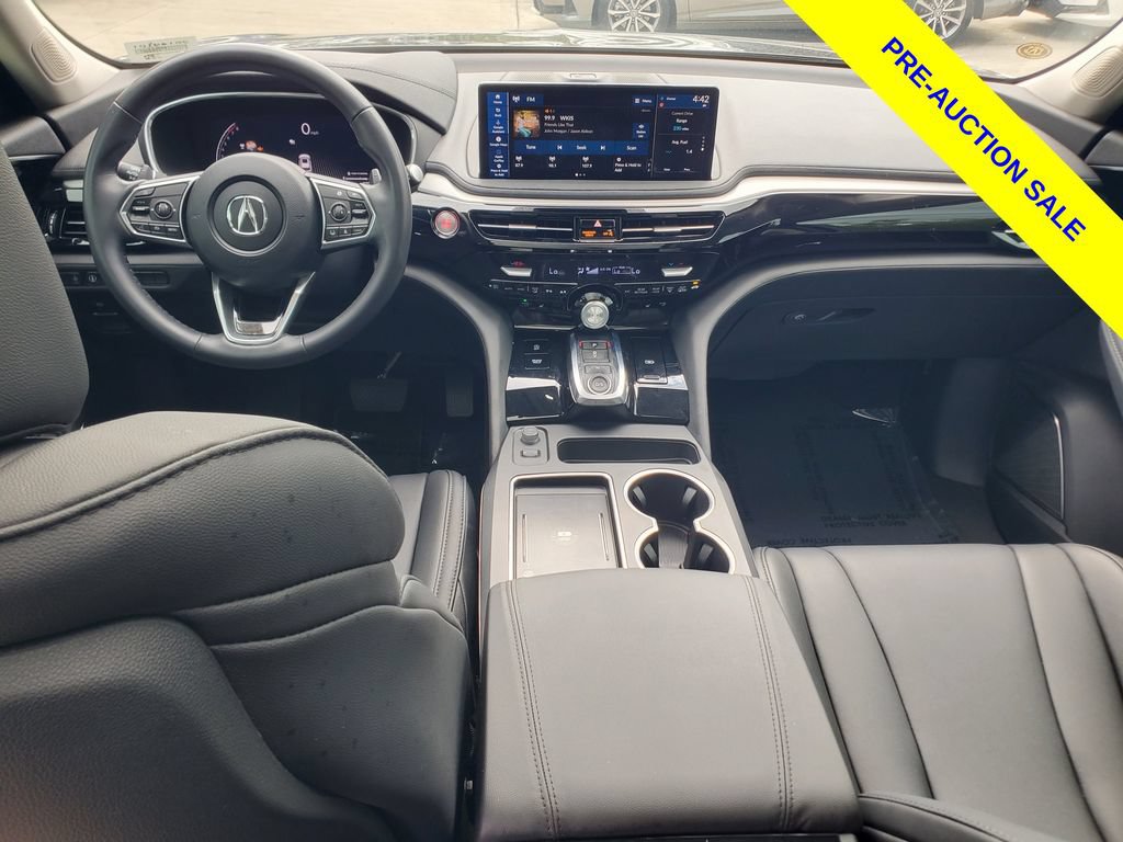 Used 2025 Acura MDX FWD image 10