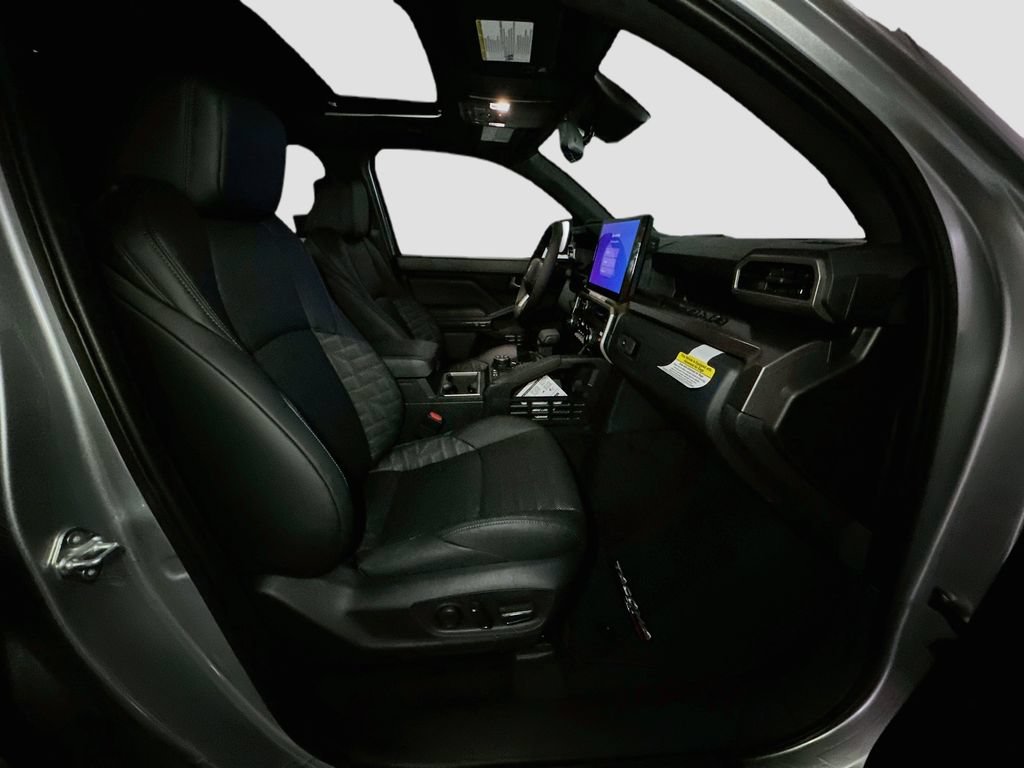 New 2026 Toyota Tacoma TRD Off-Road AWD/4WD image 32