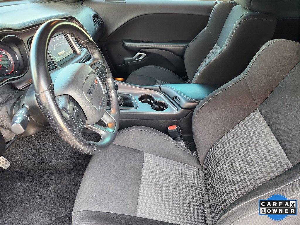 Used 2023 Dodge Challenger R/T w/ Blacktop Package image 15