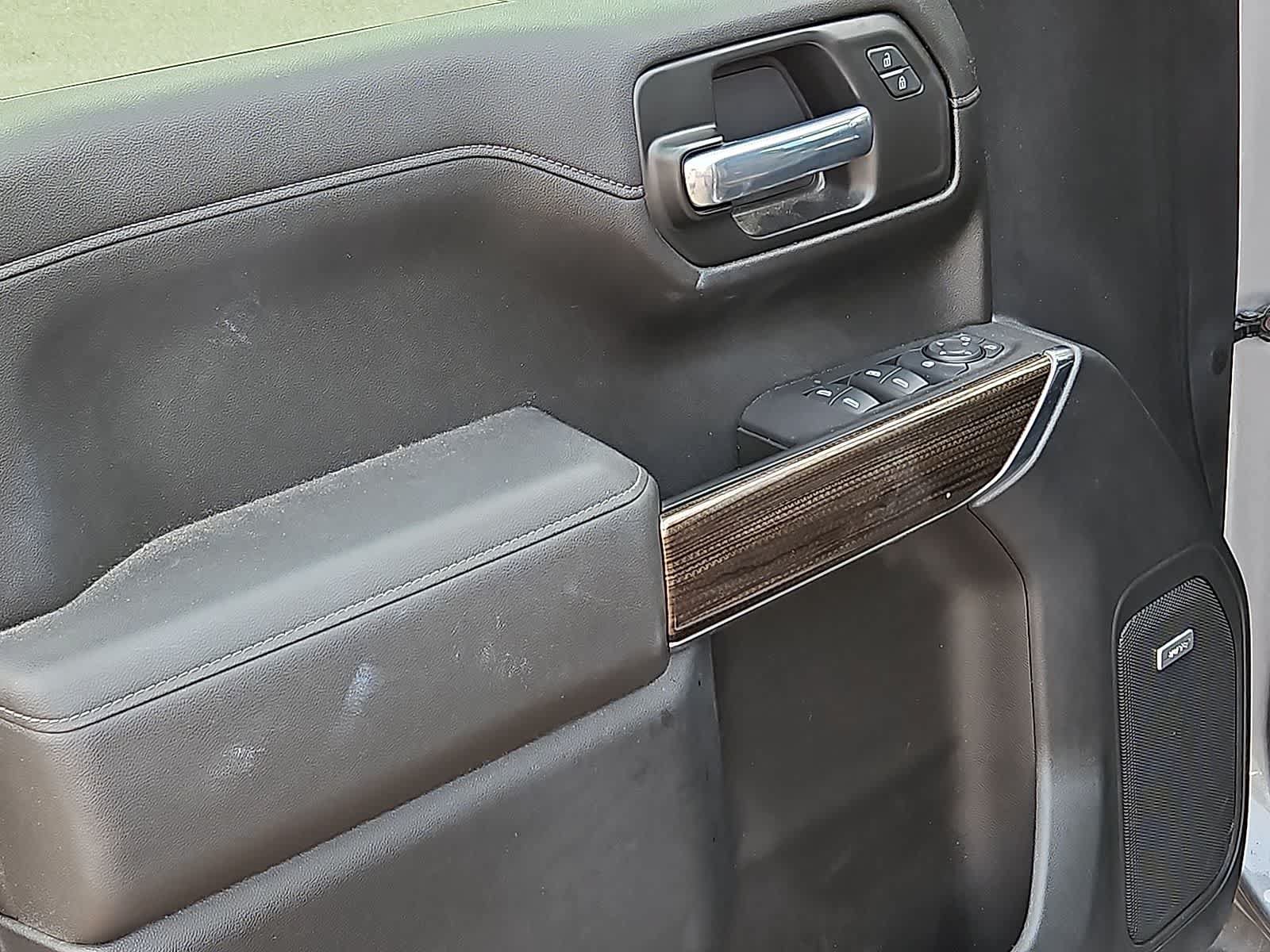 Used 2021 Chevrolet Silverado 1500 LT Trail Boss w/ Convenience Package II AWD/4WD image 28