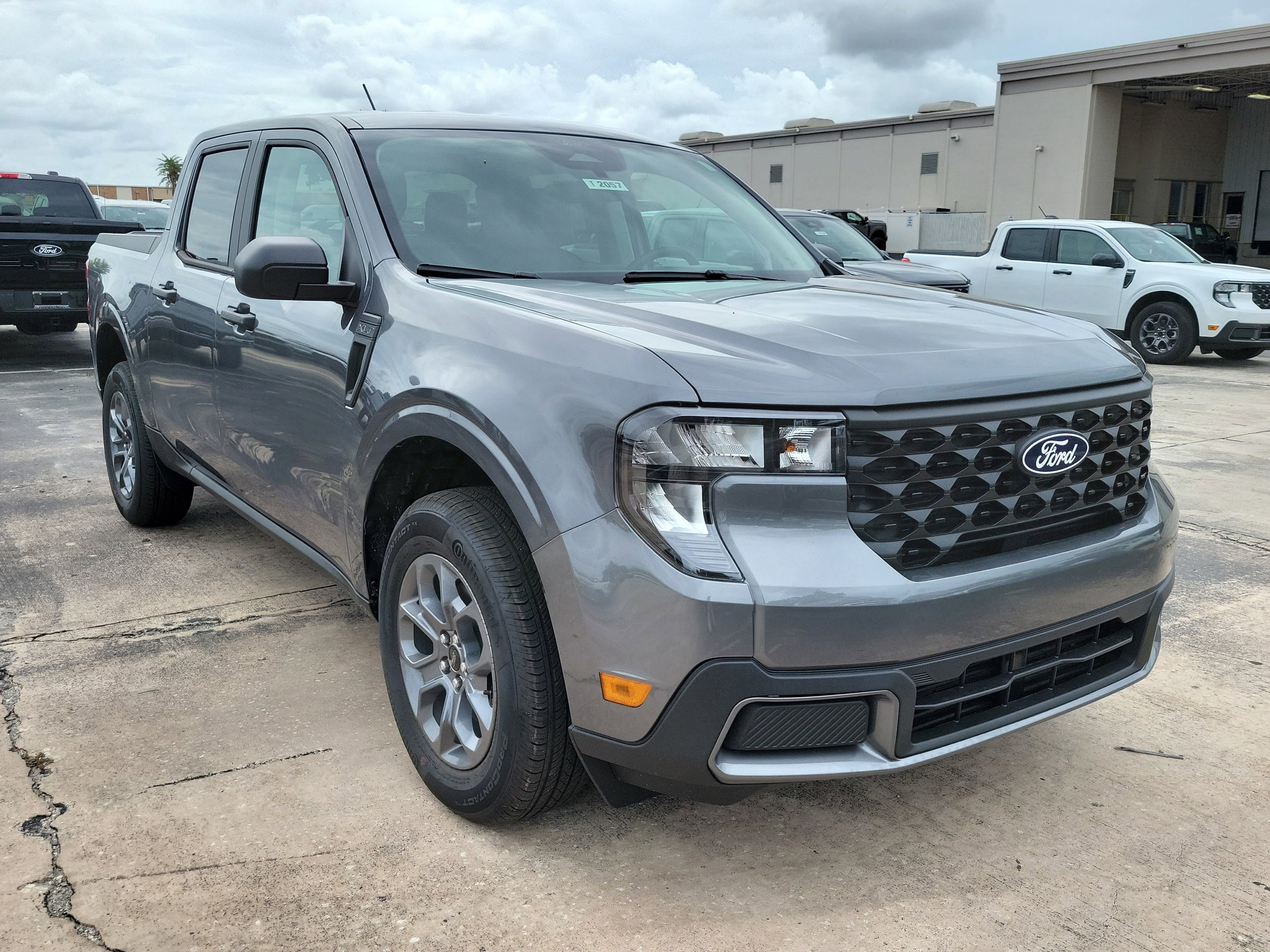 New 2026 Ford Maverick XLT FWD video 2