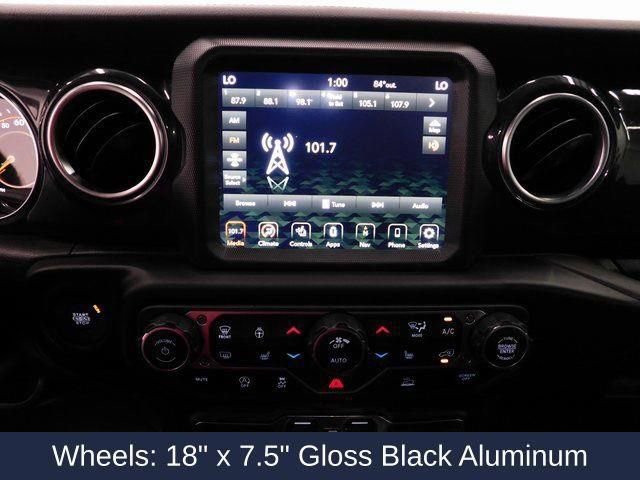 Used 2023 Jeep Wrangler Altitude image 50
