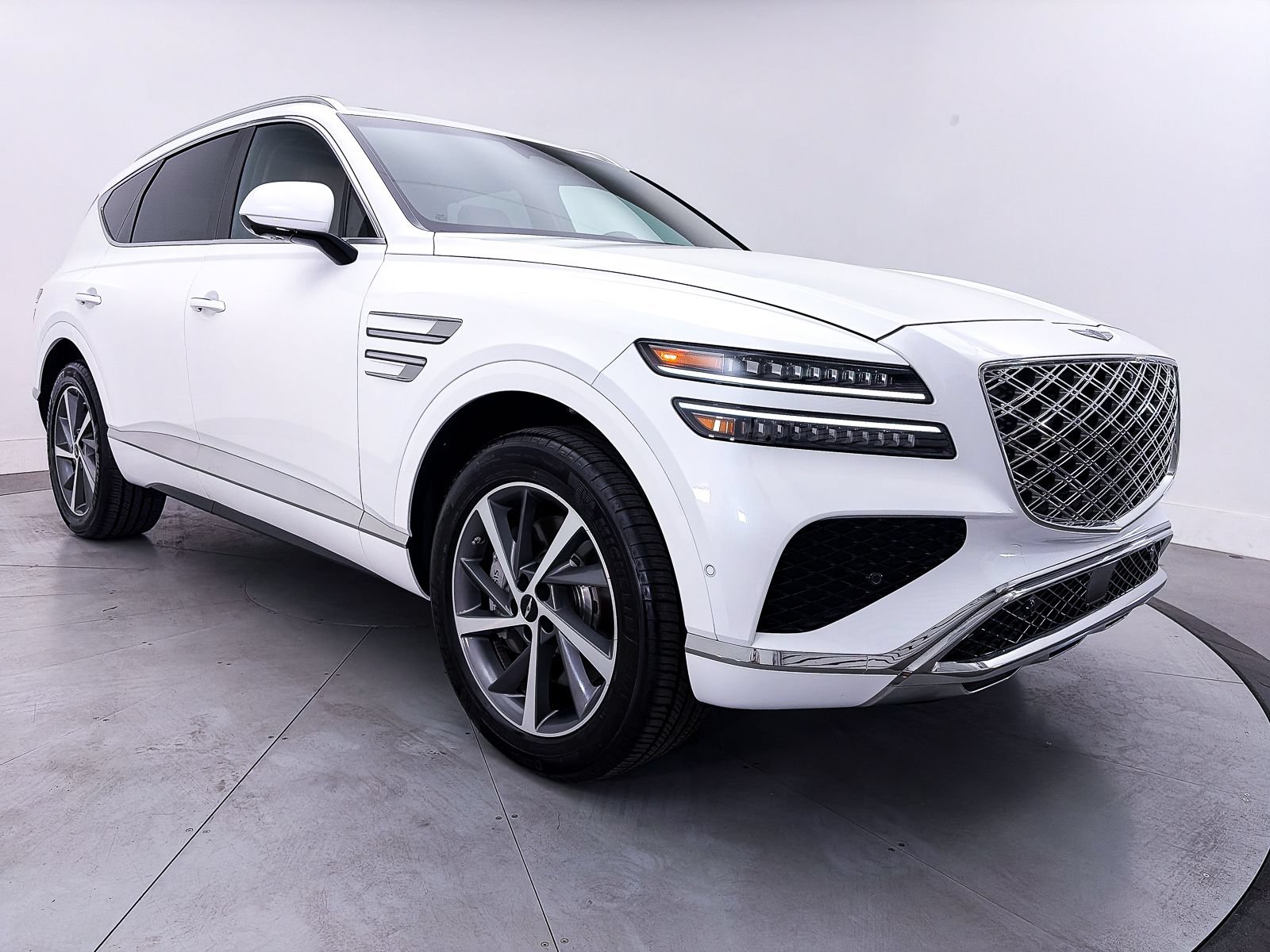 Used 2025 Genesis GV80 3.5T Advanced AWD/4WD image 13
