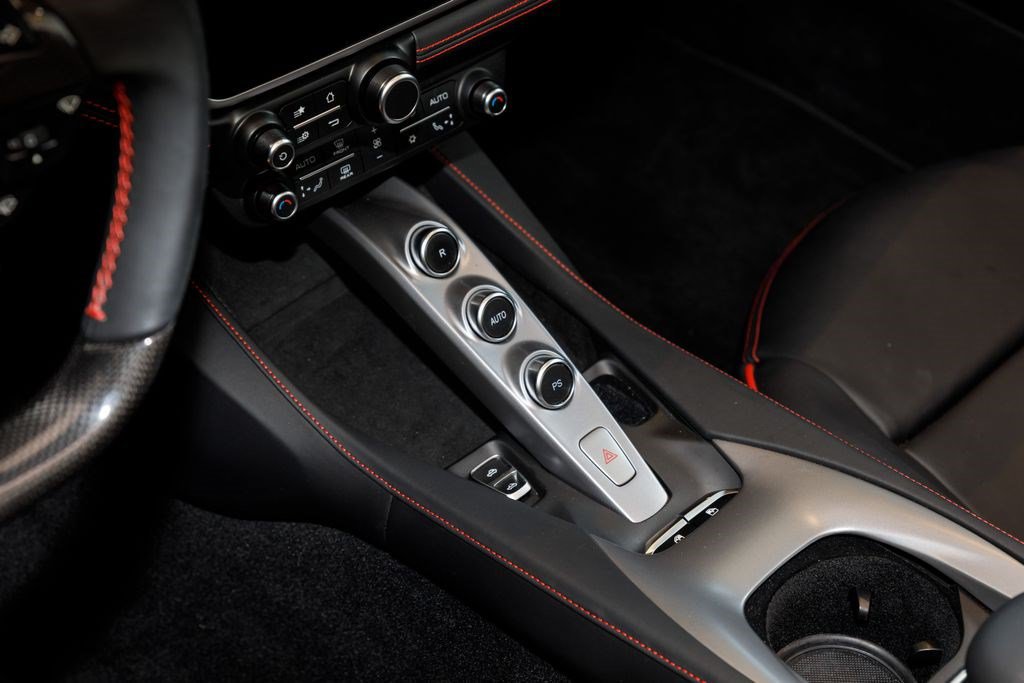 Used 2023 Ferrari Portofino M RWD image 29