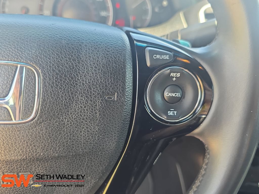 Used 2017 Honda Accord EX-L image 18