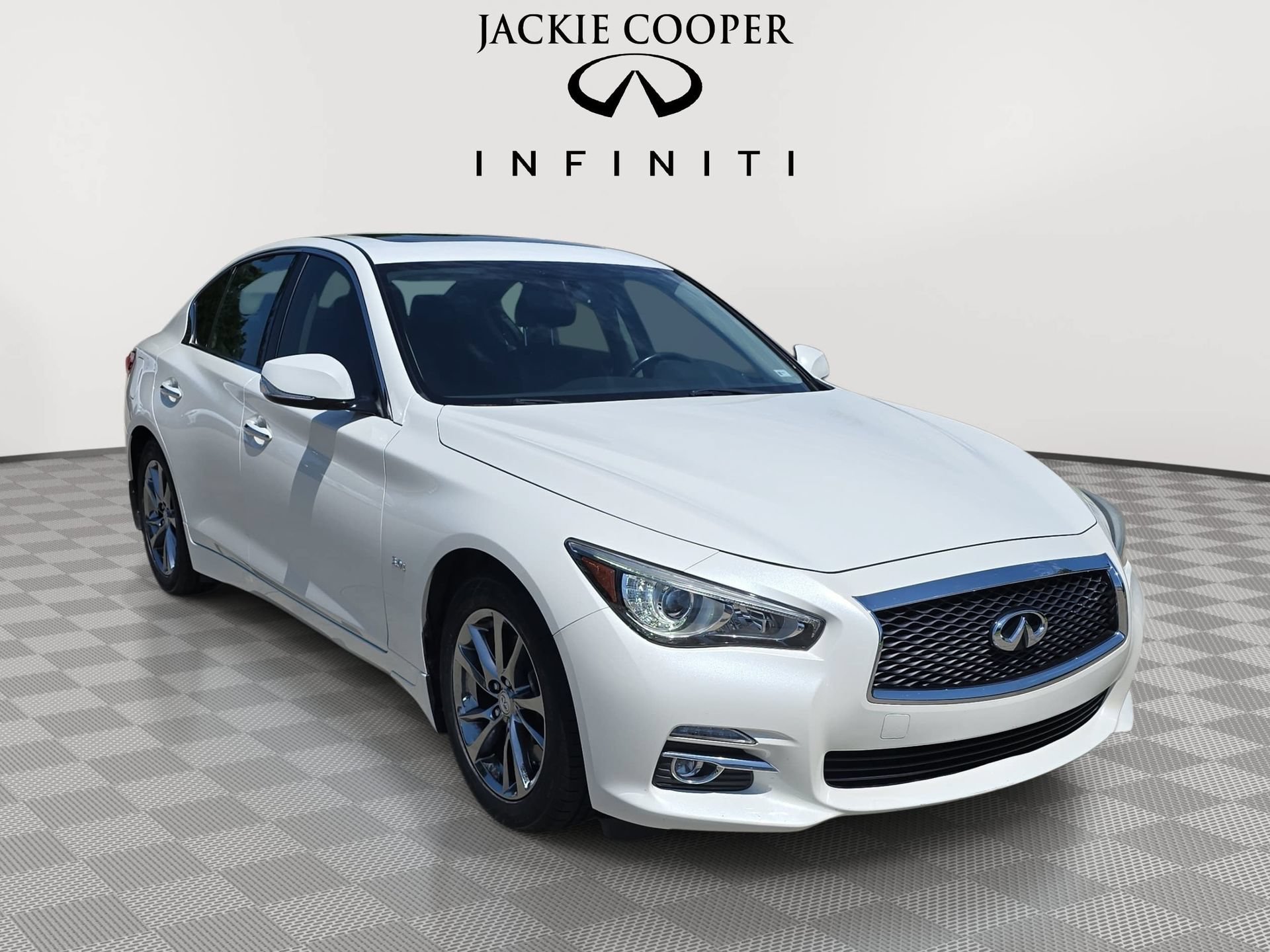 Certified 2017 INFINITI Q50 Signature Edition w/ Cargo Package (L95) RWD image 3