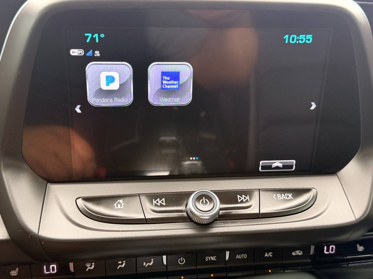 Used 2018 Chevrolet Camaro SS RWD image 46