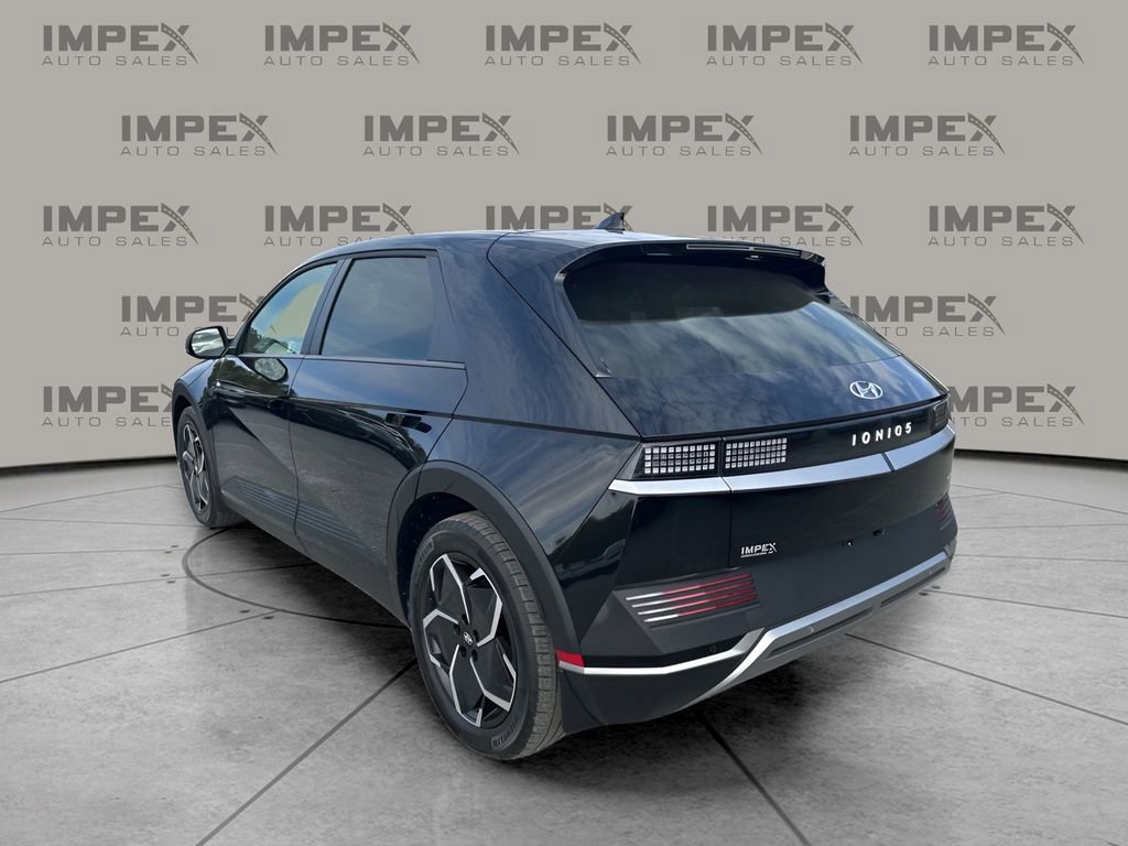 Used 2024 Hyundai Ioniq 5 SEL image 3