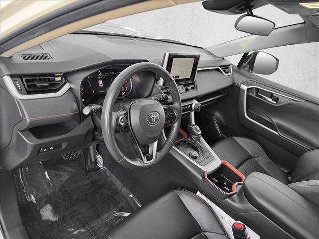 Used 2024 Toyota RAV4 Adventure image 14
