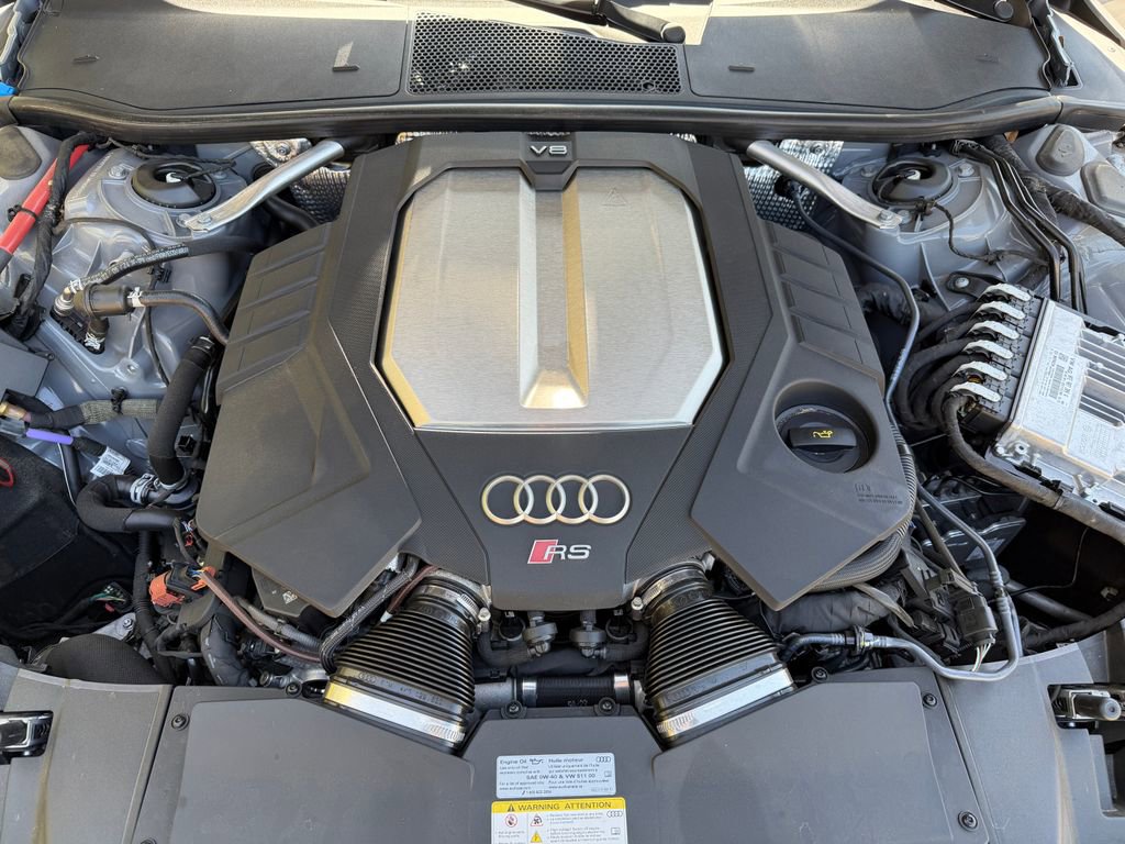 Used 2025 Audi RS 7 Performance image 9