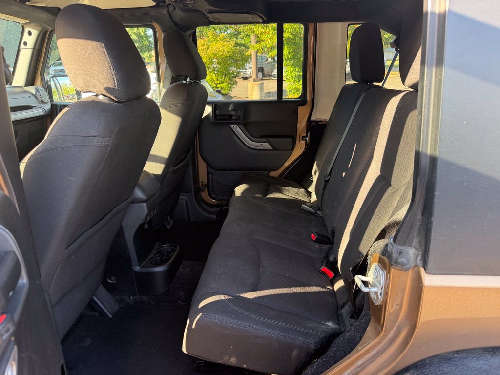 Used 2015 Jeep Wrangler Unlimited Sport w/ Quick Order Package 23S AWD/4WD image 10