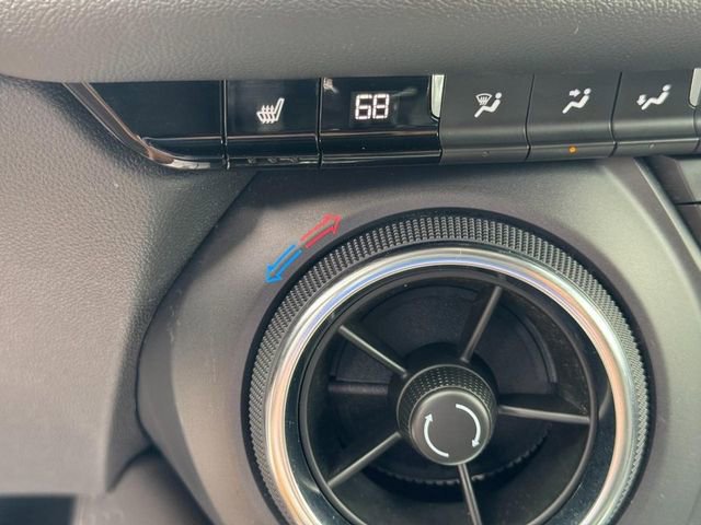 Used 2025 Chevrolet Blazer LT AWD/4WD image 22