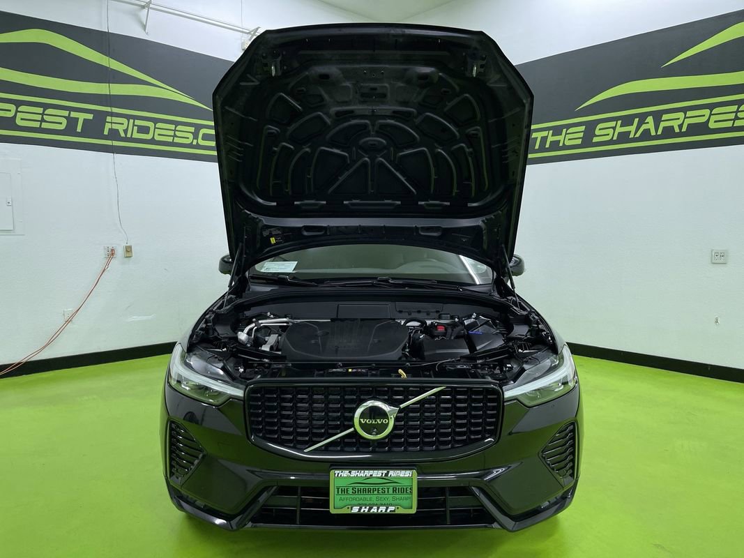 Used 2024 Volvo XC60 B5 Plus image 4