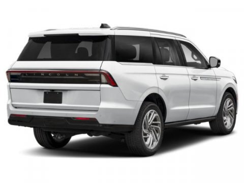 New 2026 Lincoln Navigator Reserve image 5