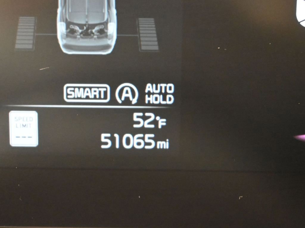 Used 2024 Kia Sportage LX image 40