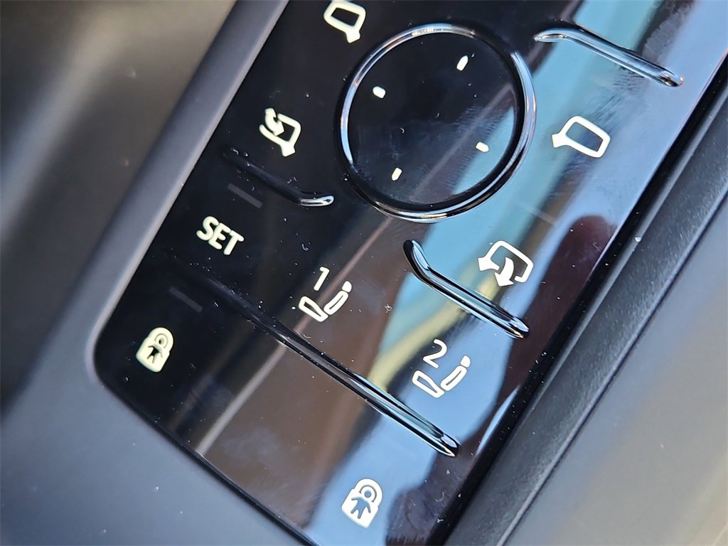 New 2025 Audi Q5 Premium Plus image 13