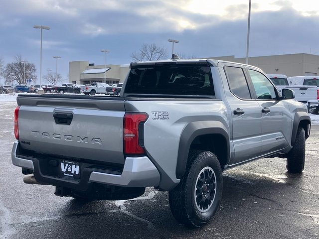 Used 2025 Toyota Tacoma TRD Off-Road image 31