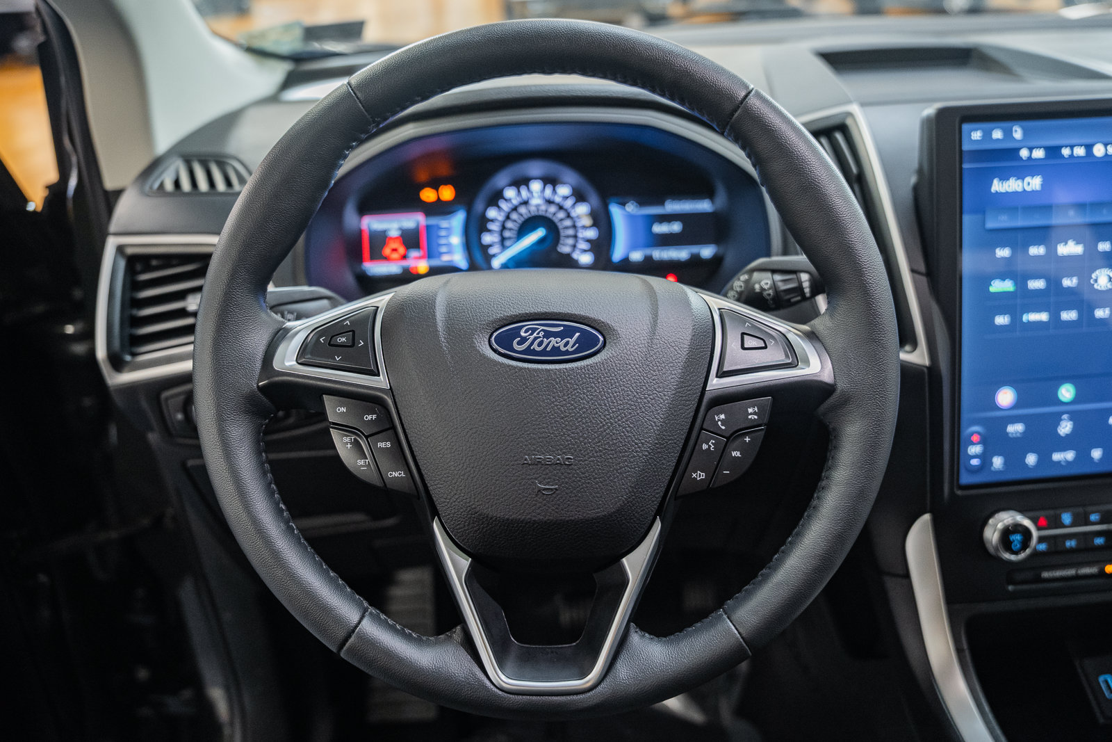 Used 2024 Ford Edge SEL w/ Convenience Package AWD/4WD image 38
