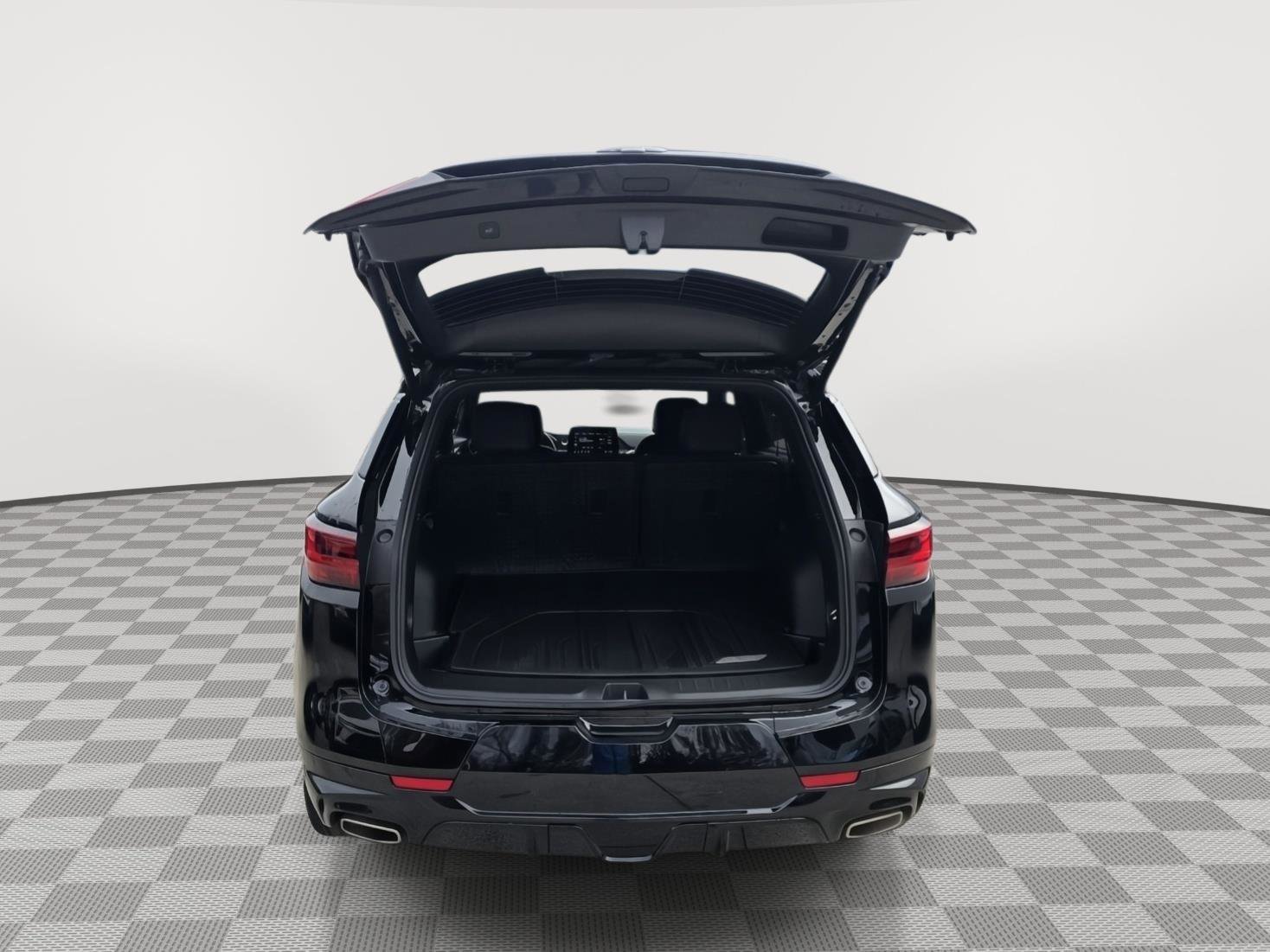 Used 2024 Chevrolet Blazer RS w/ Driver Confidence II Package image 7