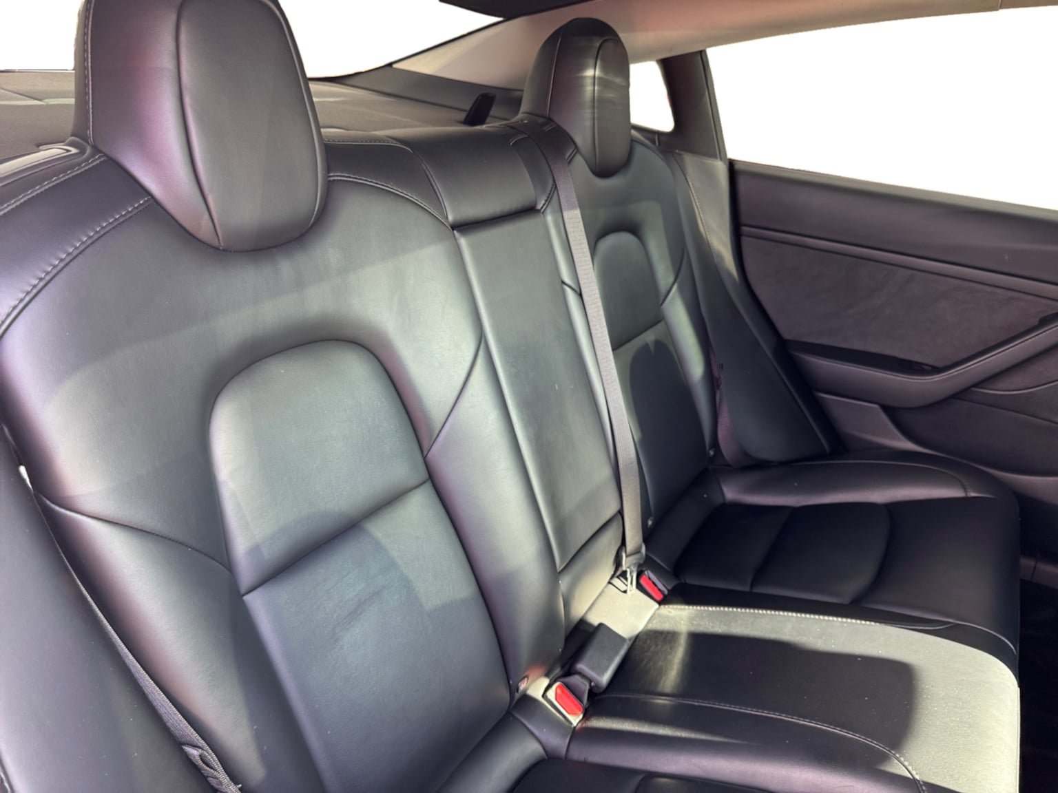 Used 2021 Tesla Model 3 Standard Range Plus RWD image 18
