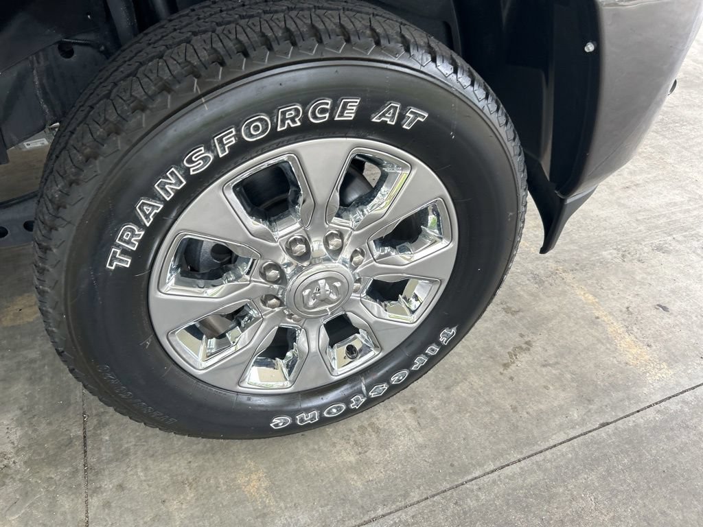 Used 2023 RAM 2500 Limited AWD/4WD image 28