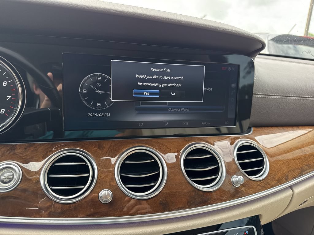 Used 2017 Mercedes-Benz E 300 image 27