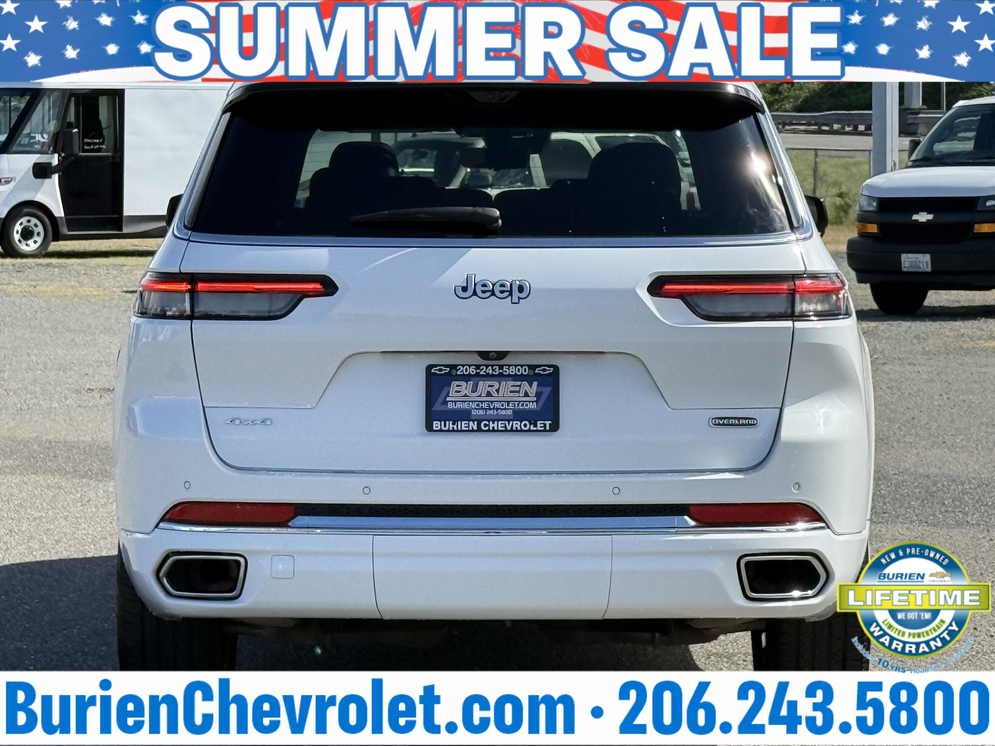 Used 2024 Jeep Grand Cherokee L Overland w/ Advanced Protech Group III AWD/4WD image 4