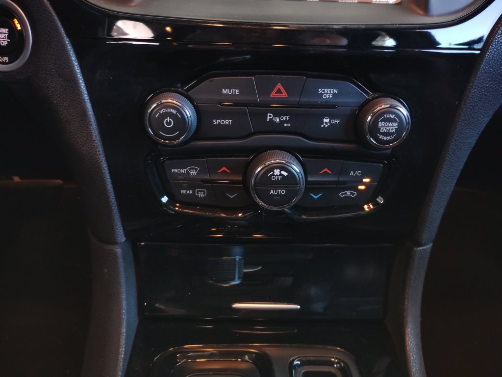 Used 2021 Chrysler 300 S RWD image 34