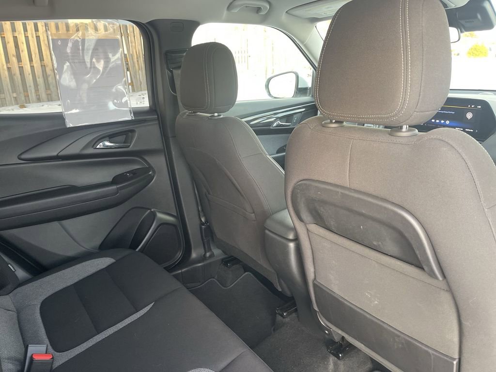 Used 2025 Chevrolet TrailBlazer LT image 36