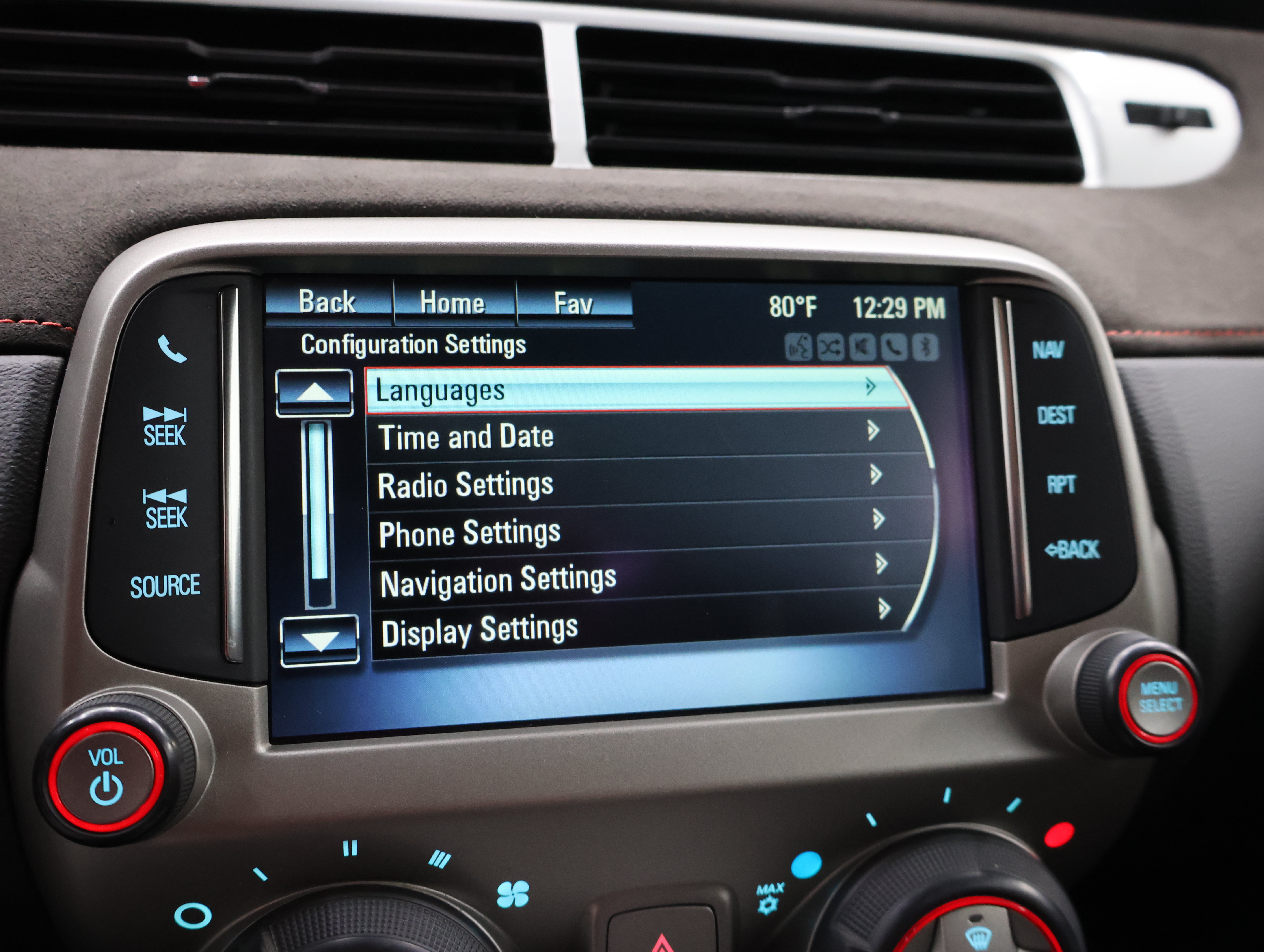 Used 2015 Chevrolet Camaro ZL1 RWD image 50
