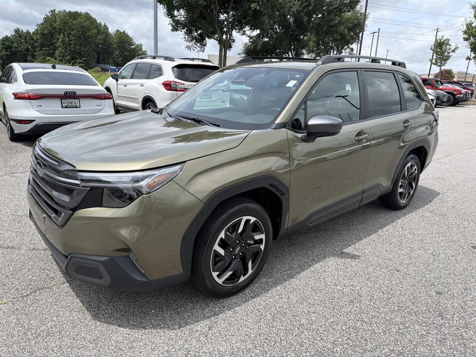 Used 2026 Subaru Forester Limited AWD/4WD image 3